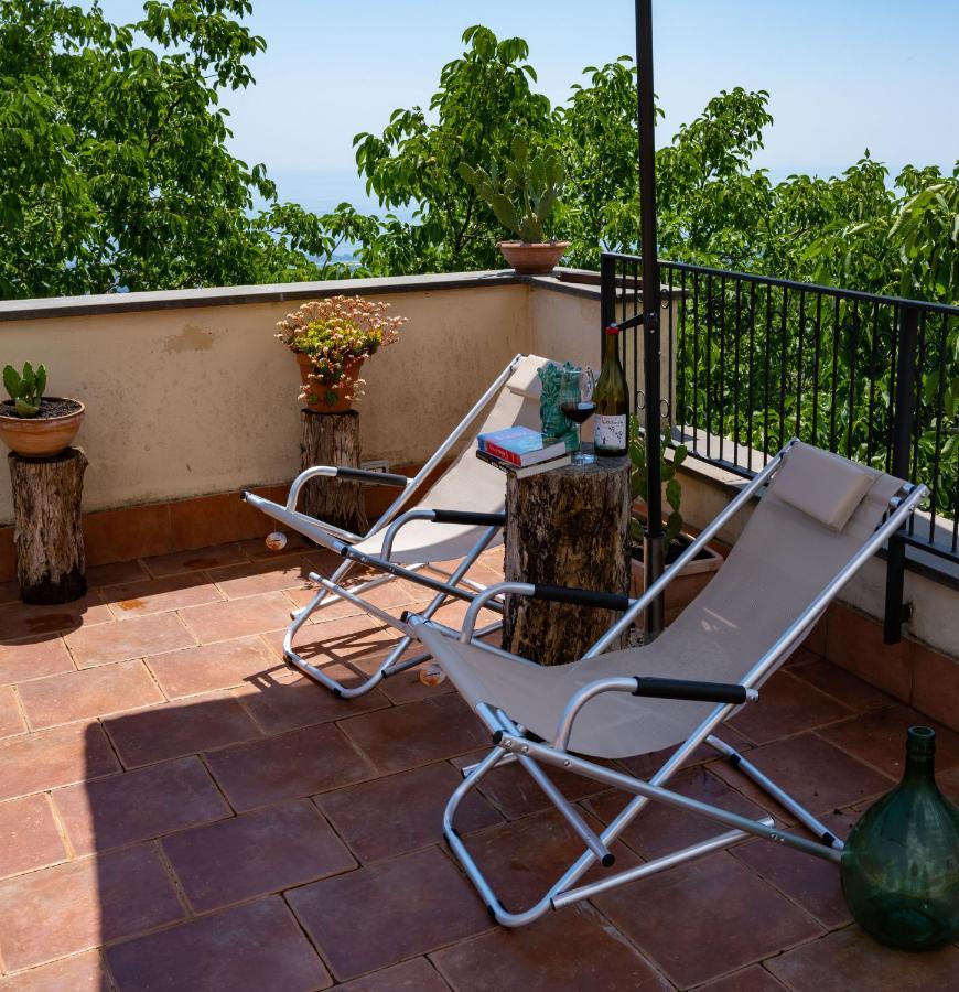Hotel Milomax Bagian luar foto